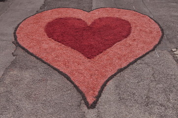 heart inside another heart, petals composition