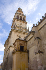 Fototapeta na wymiar Glockenturm - Mezquita - Cordoba - Spanien