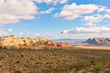 Fototapeta na wymiar Colourful rocks in Red Rock Canyon State Park, Nevada, USA