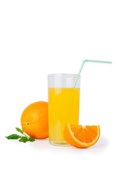 Orange juice and slices