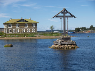 Navigation cross in the Wellbeing bay. Solovetsky Islands