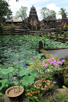 Il tempio di Dalem a Ubud sull'isola di Bali, Indonesia