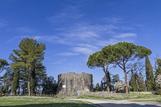 Rocca in Todi