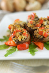 Tofu-Paprika-Champignons