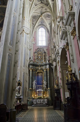 Fototapeta na wymiar Wnętrze Katedra Łacińska we Lwowie