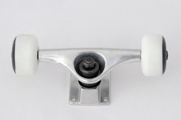 Skate Parts, Truck and Wheels © underworld