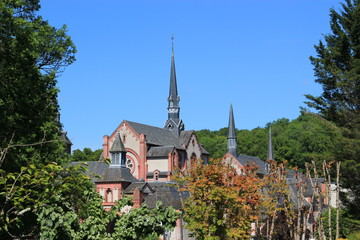 Fototapeta na wymiar La chartreuse du Glandier (Corrèze)