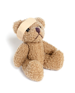 peluche avec sparadrap