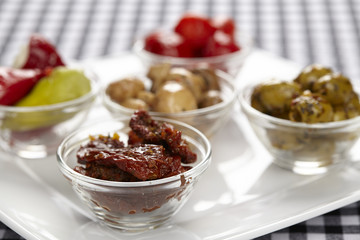 Verschiedene Antipasti