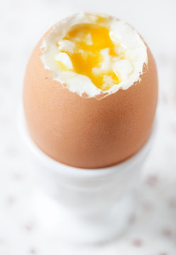 Egg soft-boiled in cup