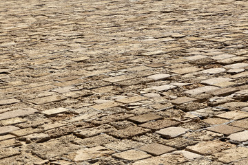 Diminishing Stone Floor - Diagonal