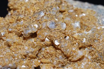 mineralien mit calcit blumen detail