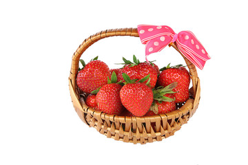 Erdbeeren im Körbchen