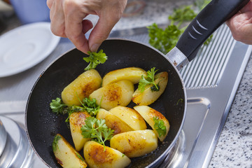 cooking fresh healthy spring / summer lean-cuisine