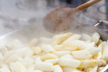 cooking fresh healthy spring / summer lean-cuisine