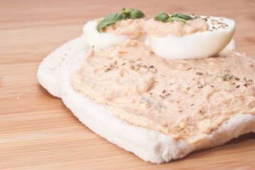 sandwich with egg and tuna sauce