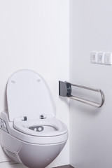 Moderne Toilette
