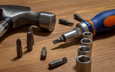 An interchangeable head screwdriver with several heads