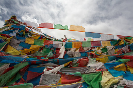 Pray flags in Tibet