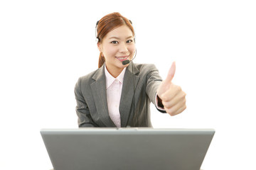 ガッツポーズのオペレーター