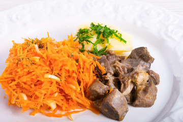 Pork heart goulash