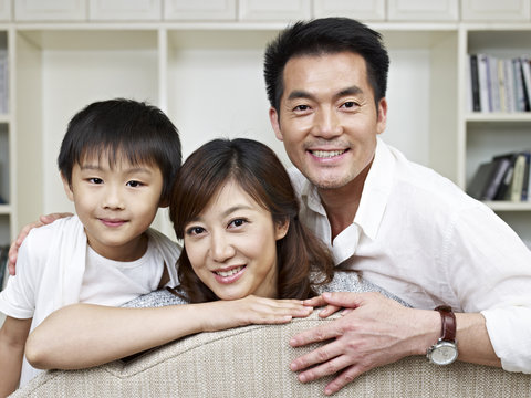 portrait of an asian family