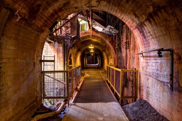 Tunnel © SeanPavonePhoto