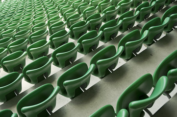 Krzesełka na trybunach stadionu © Grzegorz Polak