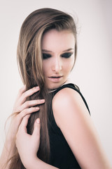 Fototapeta premium Fashion brunette beauty