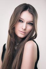 Naklejka premium Fashion brunette beauty
