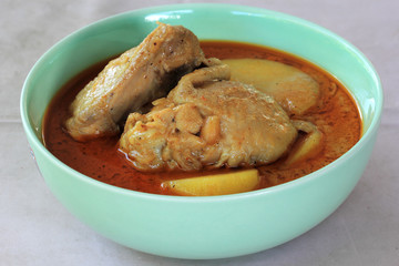 Chicken yellow curry