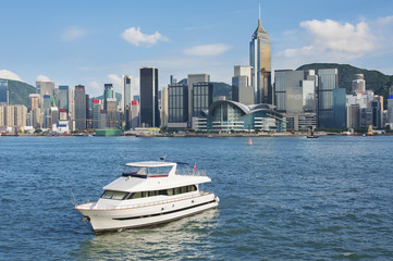 Fototapeta premium Yacht in Victoria Harbor of Hong Kong