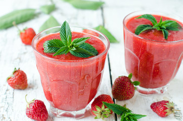 .Berry smoothie