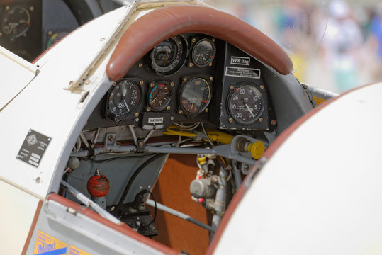 Cockpit Kleinflugzeug