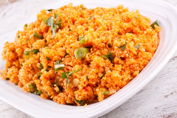 Kisir, Bulgur salad with tomato paste, parsley and onion 