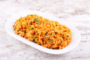 Kisir, Bulgur salad with tomato paste, parsley and onion 