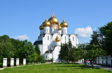 Успенский кафедральный собор в г. Ярославль.