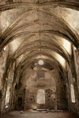 Fototapeta na wymiar church in ruins
