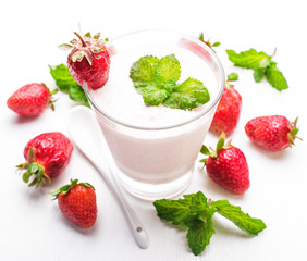 Strawberry yoghurt