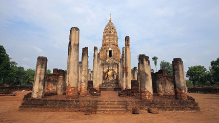 Wat Phra Sri Rattana Mahathat at Sukhothai