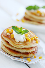 pancakes with walnuts