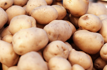 potatoes raw vegetables food pattern in market