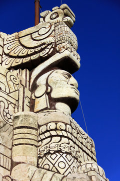 Statue Maya au Mexique