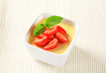 Pudding with strawberries