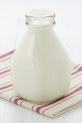 Delicious milk pint