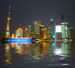 Obraz premium Shanghai skyscrapers. Classical view from bund