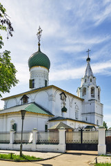 Fototapeta na wymiar Church of Dmitry Solunsky, Yaroslavl