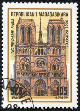 stamps shows the Cathedral of Notre-Dame de Paris