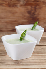 Asparagus cream soup