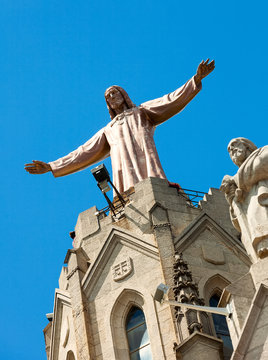  Sculpture of Jesus on  emple of Sagrat Cor at Tibidabo